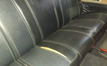 Plymouth-gtx-1968-red-14