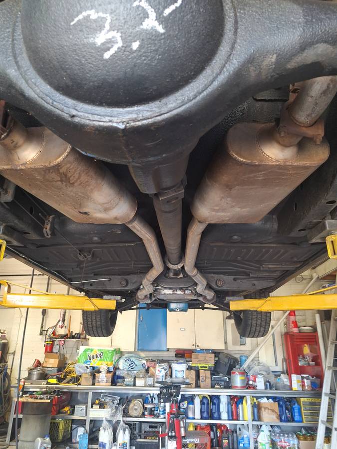 Plymouth-gtx-1968-red-19