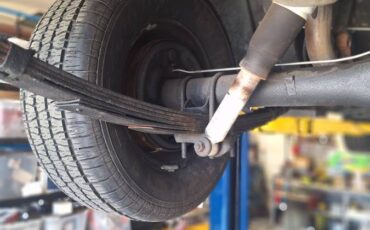 Plymouth-gtx-1968-red-2