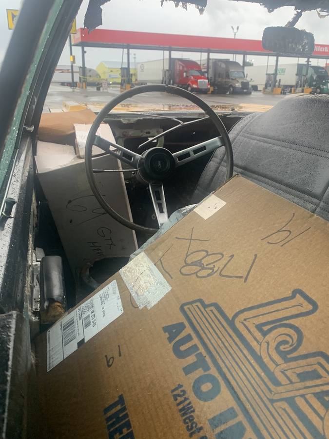 Plymouth-gtx-1969-22