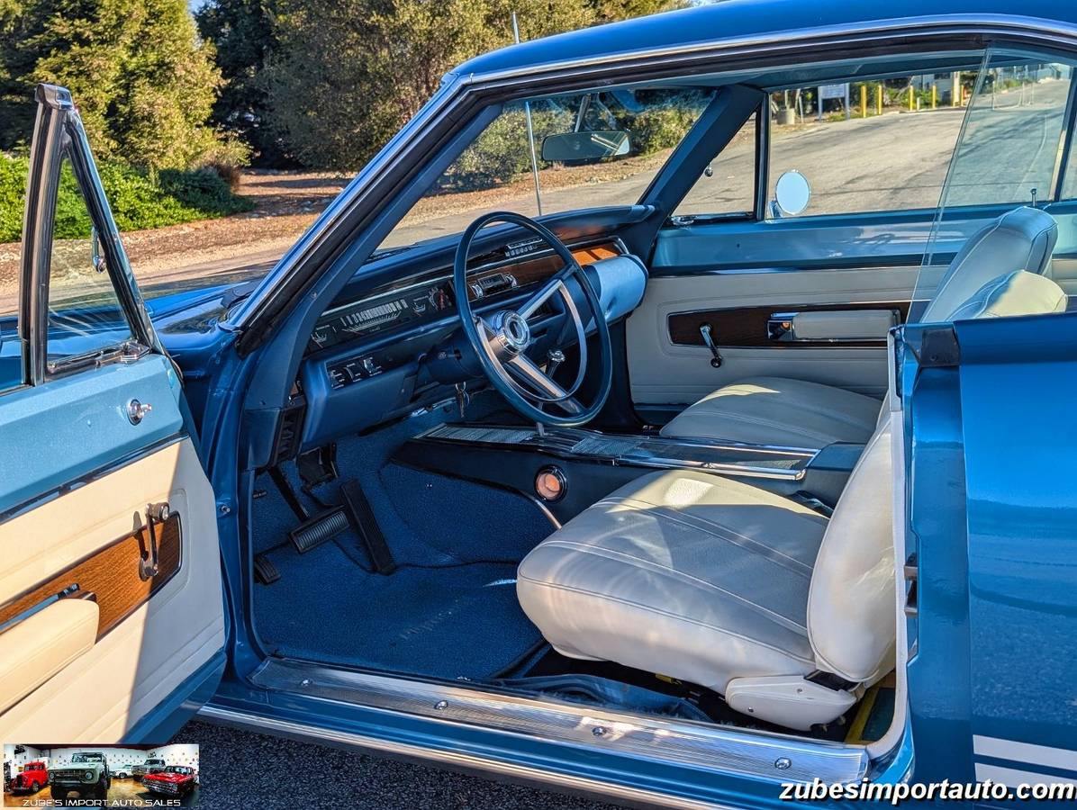 Plymouth-gtx-440-727-1968-blue-17