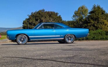 Plymouth-gtx-440-727-1968-blue-2