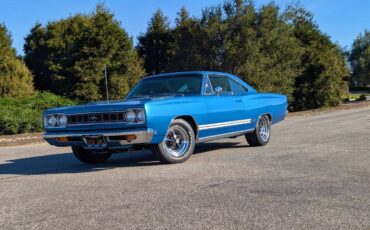 Plymouth-gtx-440-727-1968-blue-22