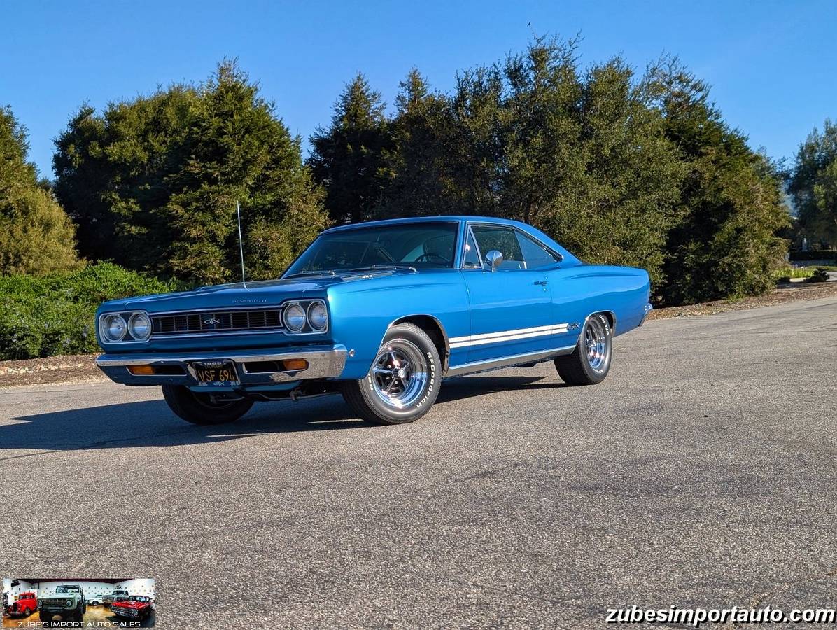 Plymouth-gtx-440-727-1968-blue-22