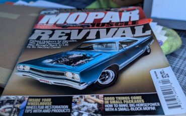 Plymouth-gtx-440-727-1968-blue-4