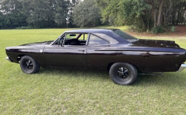 Plymouth-roadrunner-1968-black