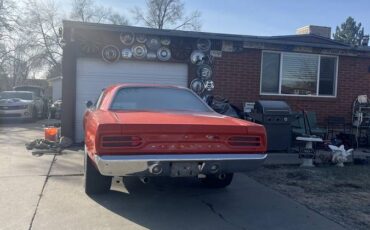 Plymouth-satellite-1970-orange-3