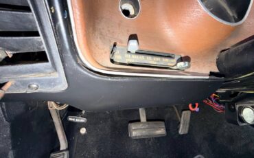 Plymouth-satellite-1974-yellow-6