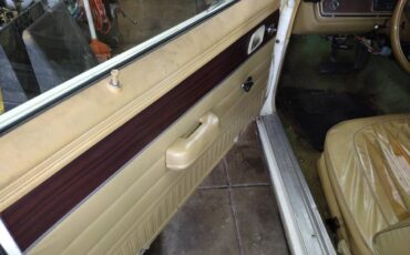 Plymouth-scamp-1974-white-11