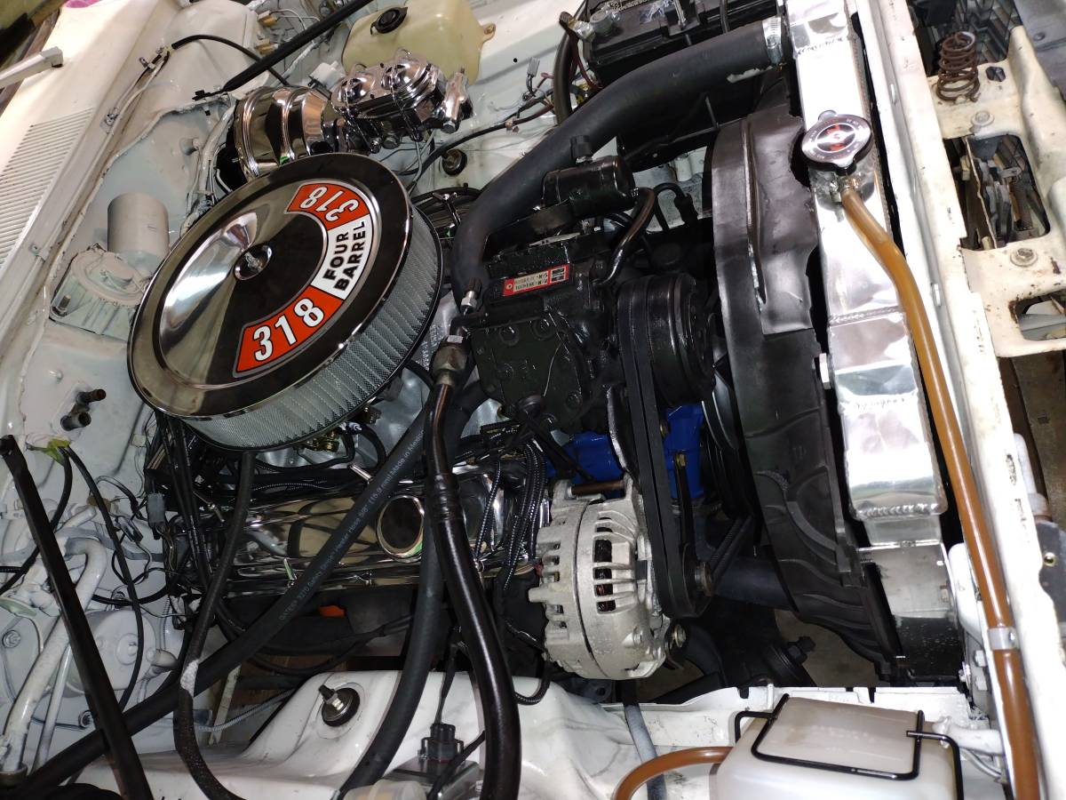 Plymouth-scamp-1974-white-8