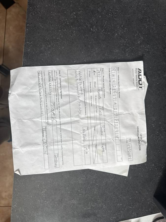 Plymouth-sport-fury-1977-green-12