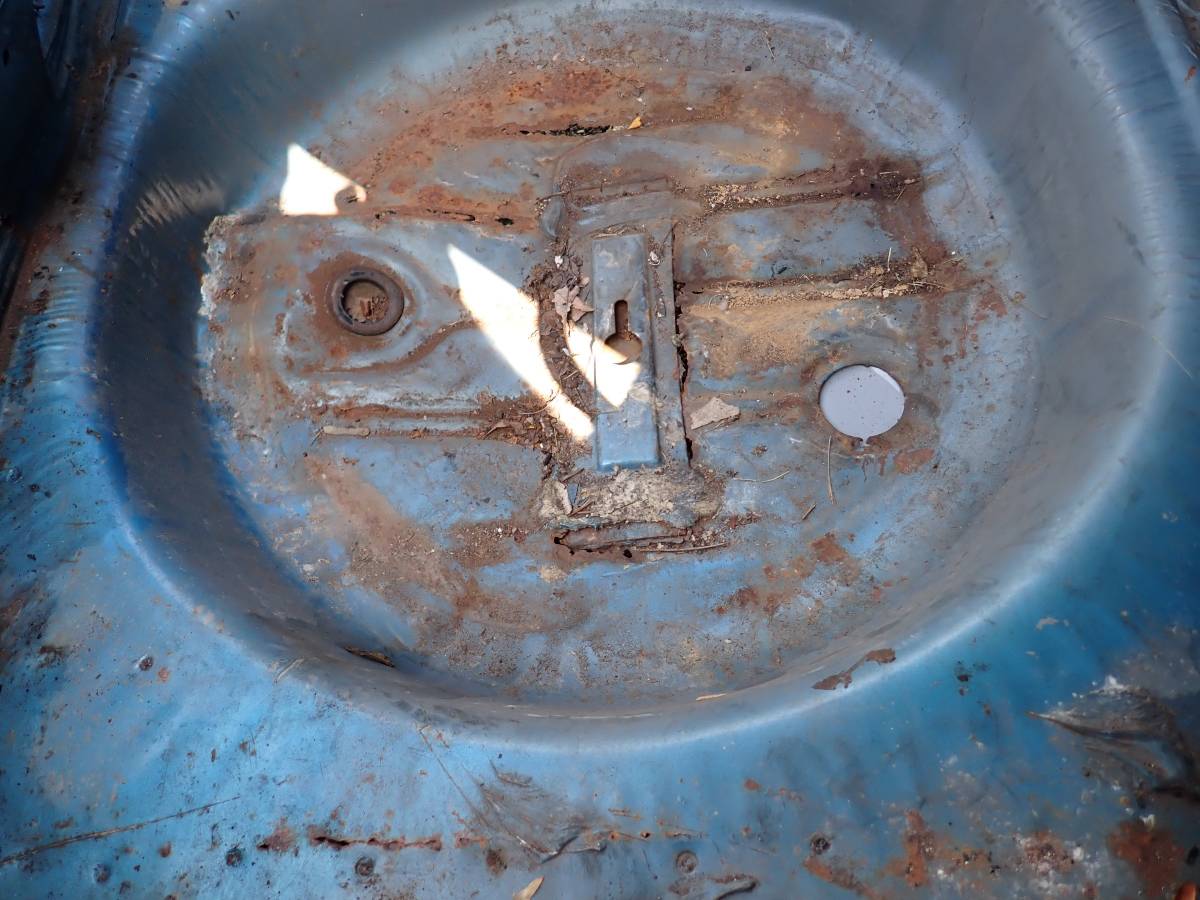 Plymouth-svamp-1975-blue-18