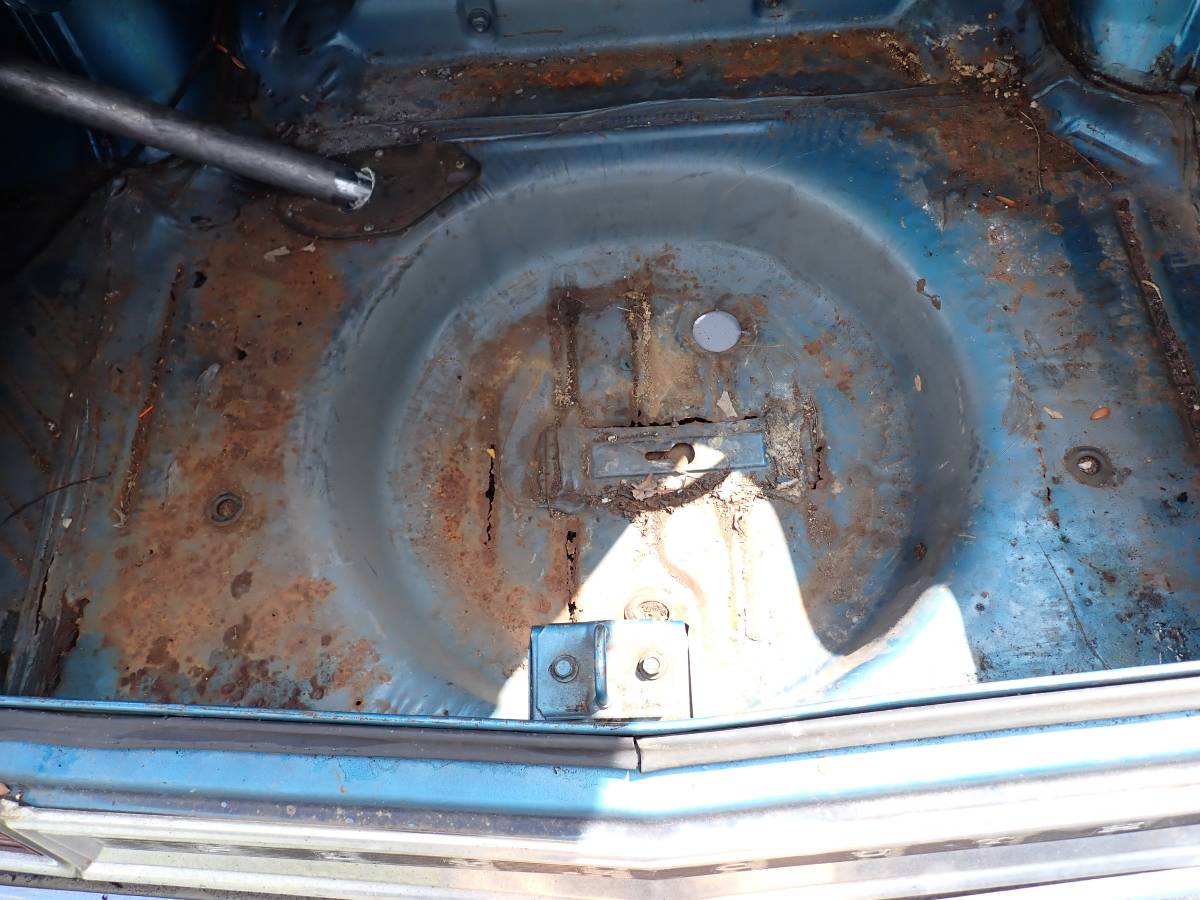 Plymouth-svamp-1975-blue-20