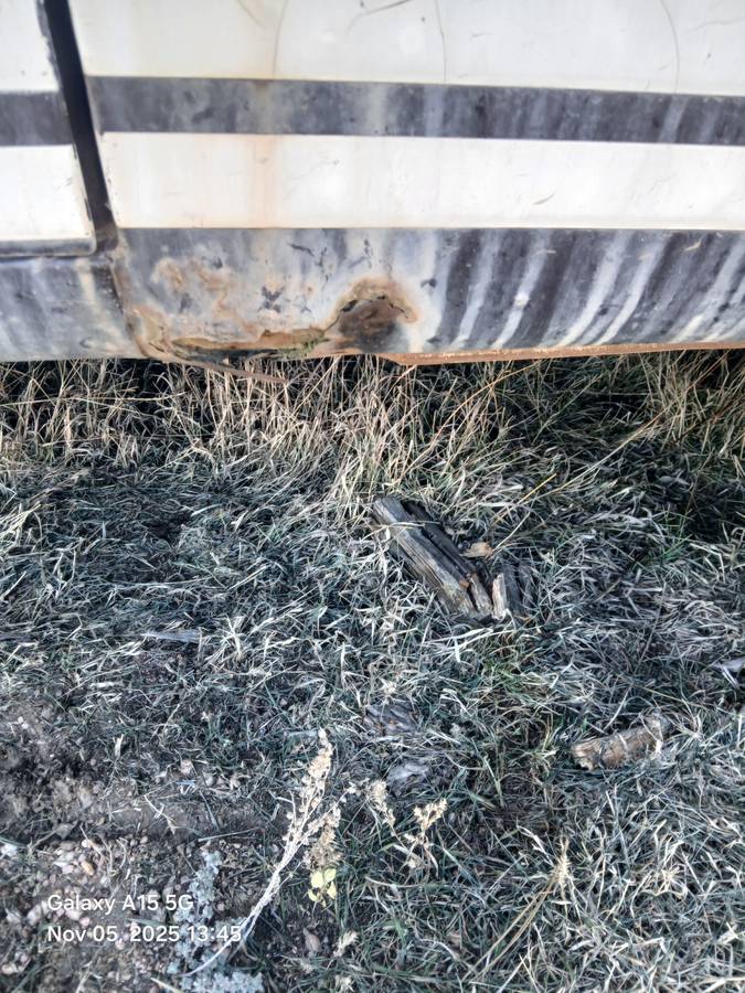 Plymouth-trailduster-1979-brown-17