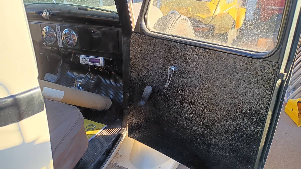 Plymouth-truck-diesel-1937-6