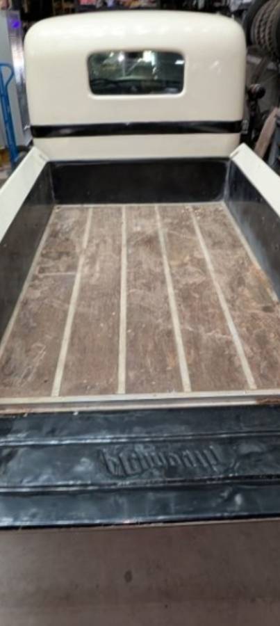 Plymouth-truck-diesel-1937-7