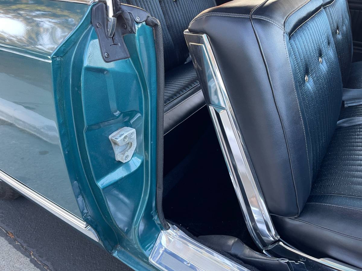 Plymouth-vip-1967-blue-1