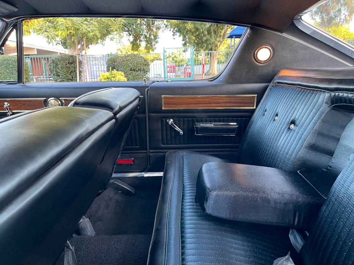 Plymouth-vip-1967-blue-17