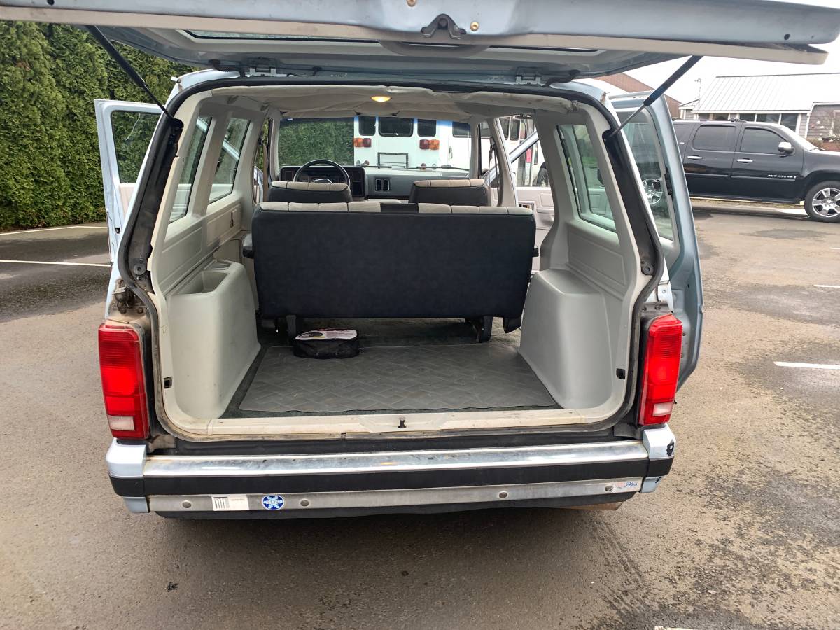 Plymouth-voyager-manual-transmission-1989-17