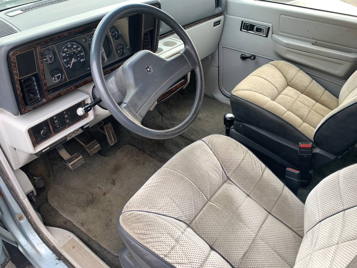 Plymouth-voyager-manual-transmission-1989-9