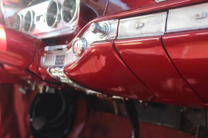 Pontiac-2-dr-ht-1960-4