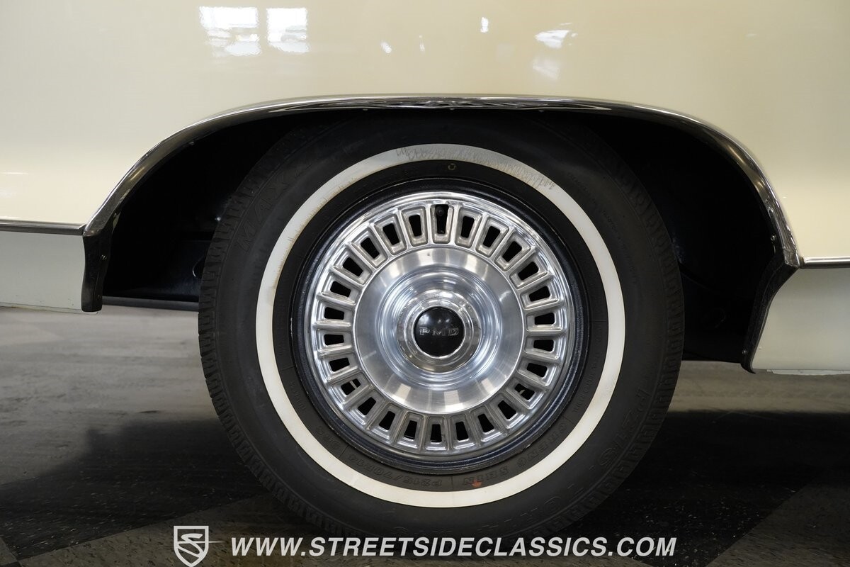 Pontiac-22-1966-Hardtop-16