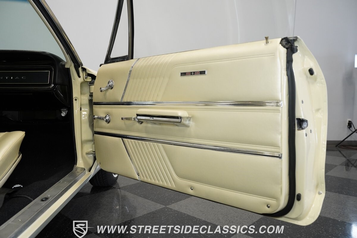 Pontiac-22-1966-Hardtop-29