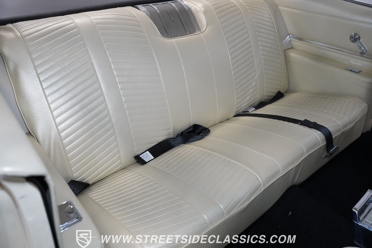 Pontiac-22-1966-Hardtop-32