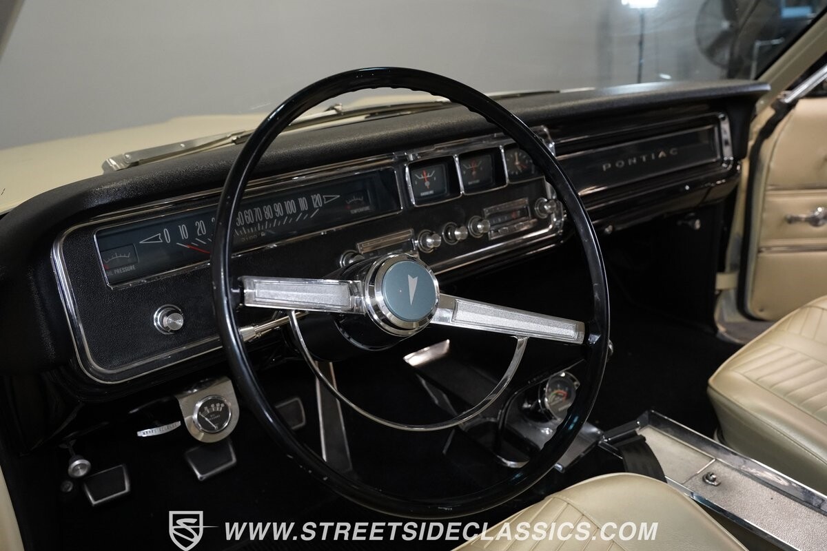 Pontiac-22-1966-Hardtop-36