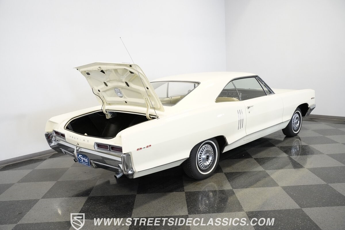 Pontiac-22-1966-Hardtop-6