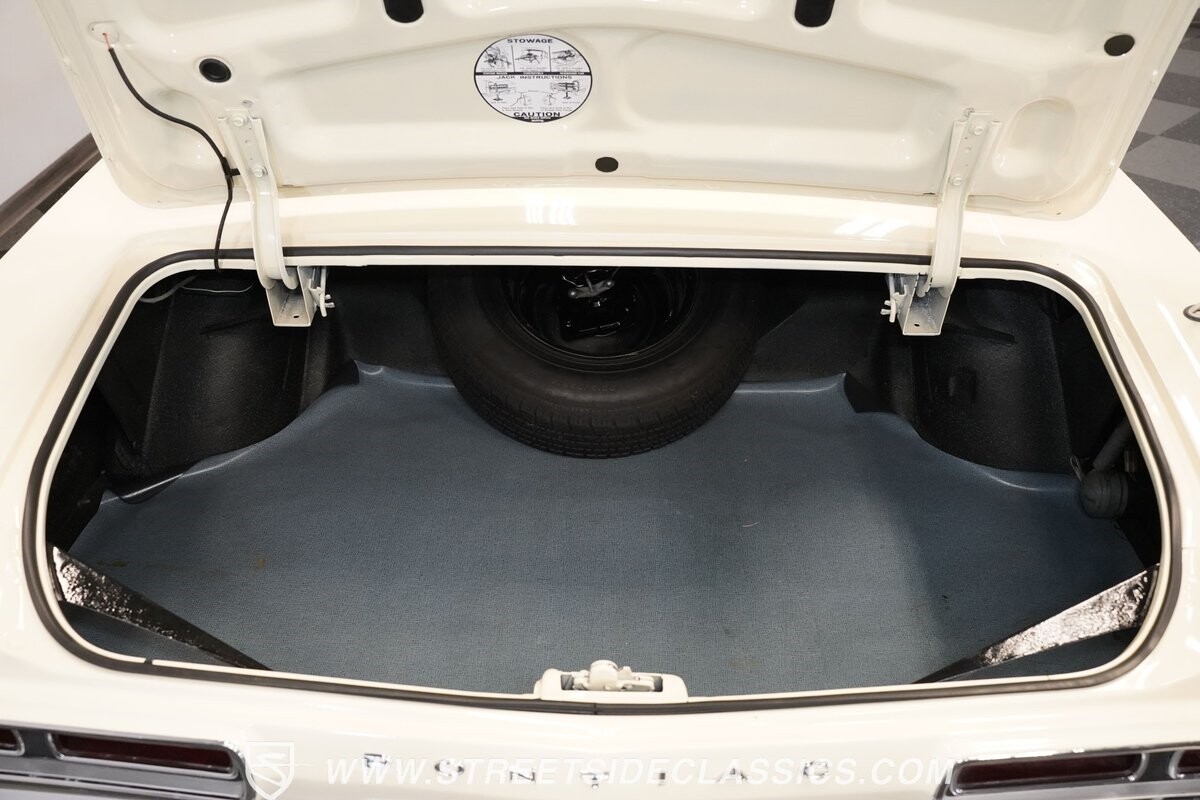 Pontiac-22-1966-Hardtop-7