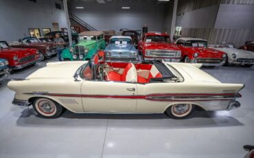 Pontiac-Bonneville-1957-Convertible-11