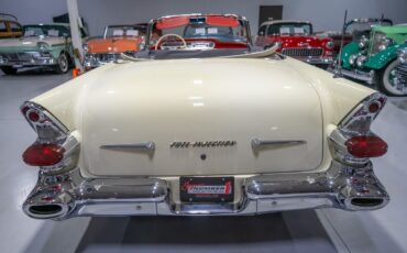 Pontiac-Bonneville-1957-Convertible-25