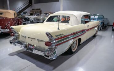 Pontiac-Bonneville-1957-Convertible-32