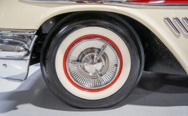 Pontiac-Bonneville-1957-Convertible-37