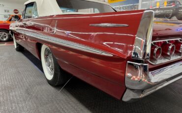 Pontiac-Bonneville-1961-23