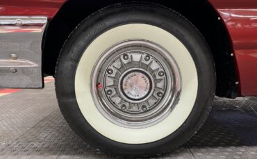 Pontiac-Bonneville-1961-24