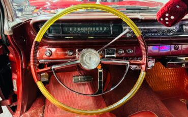 Pontiac-Bonneville-1961-36