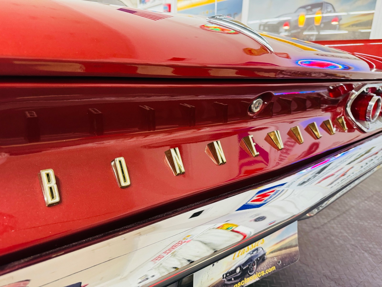 Pontiac-Bonneville-1961-Convertible-17