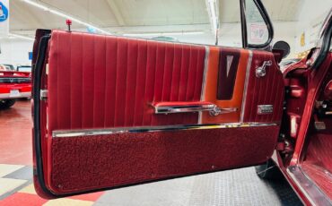 Pontiac-Bonneville-1961-Convertible-39