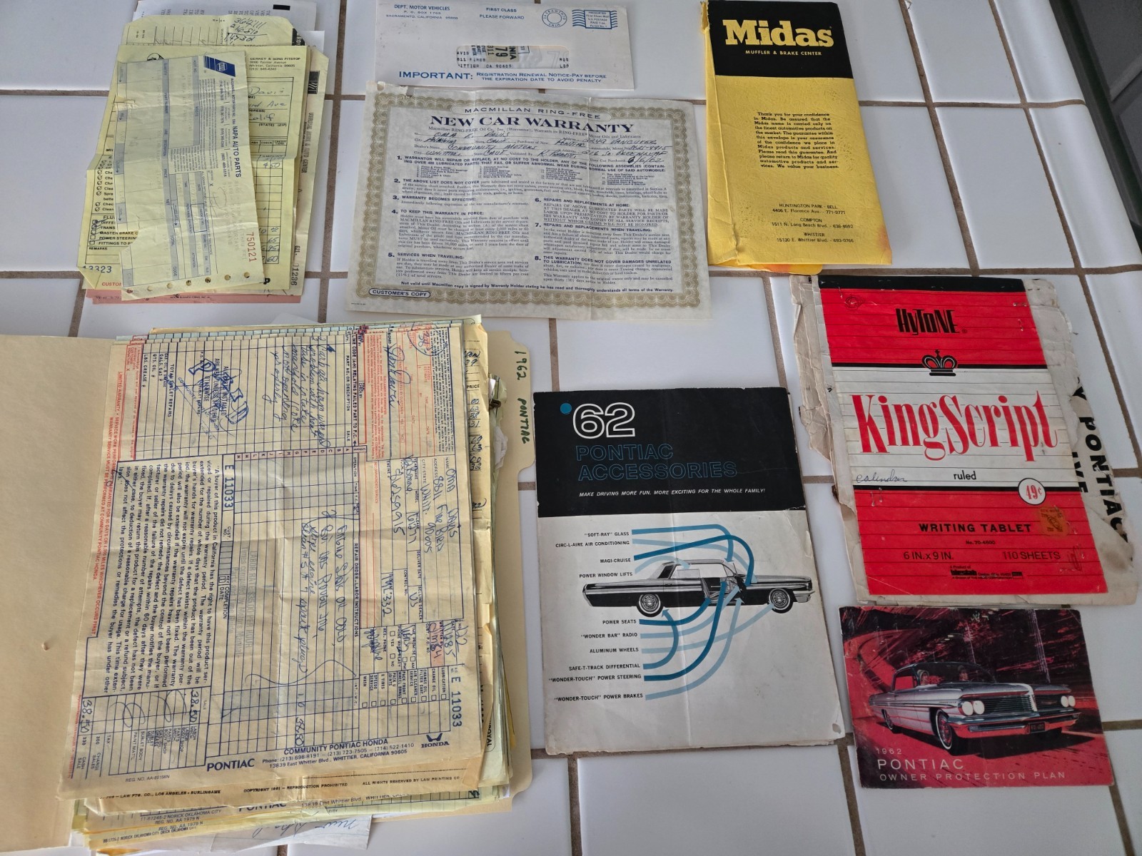 Pontiac-Bonneville-1962-20