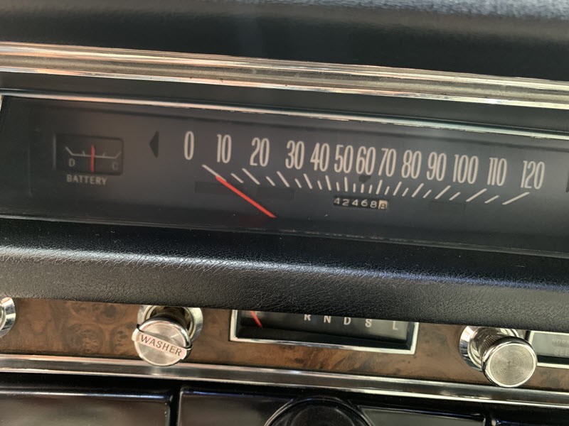 Pontiac-Bonneville-1968-10