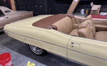 Pontiac-Bonneville-1970-Convertible-23