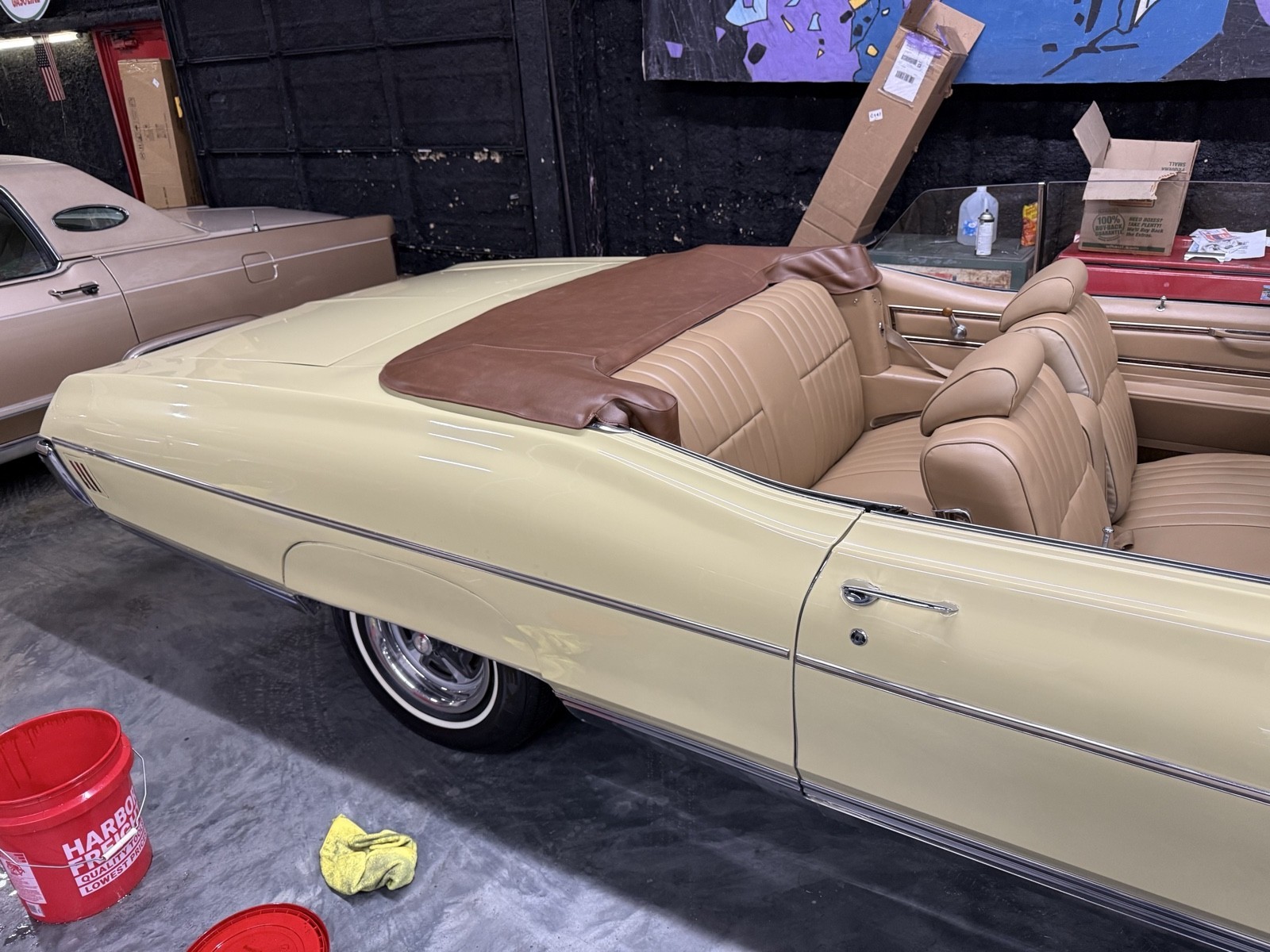 Pontiac-Bonneville-1970-Convertible-23