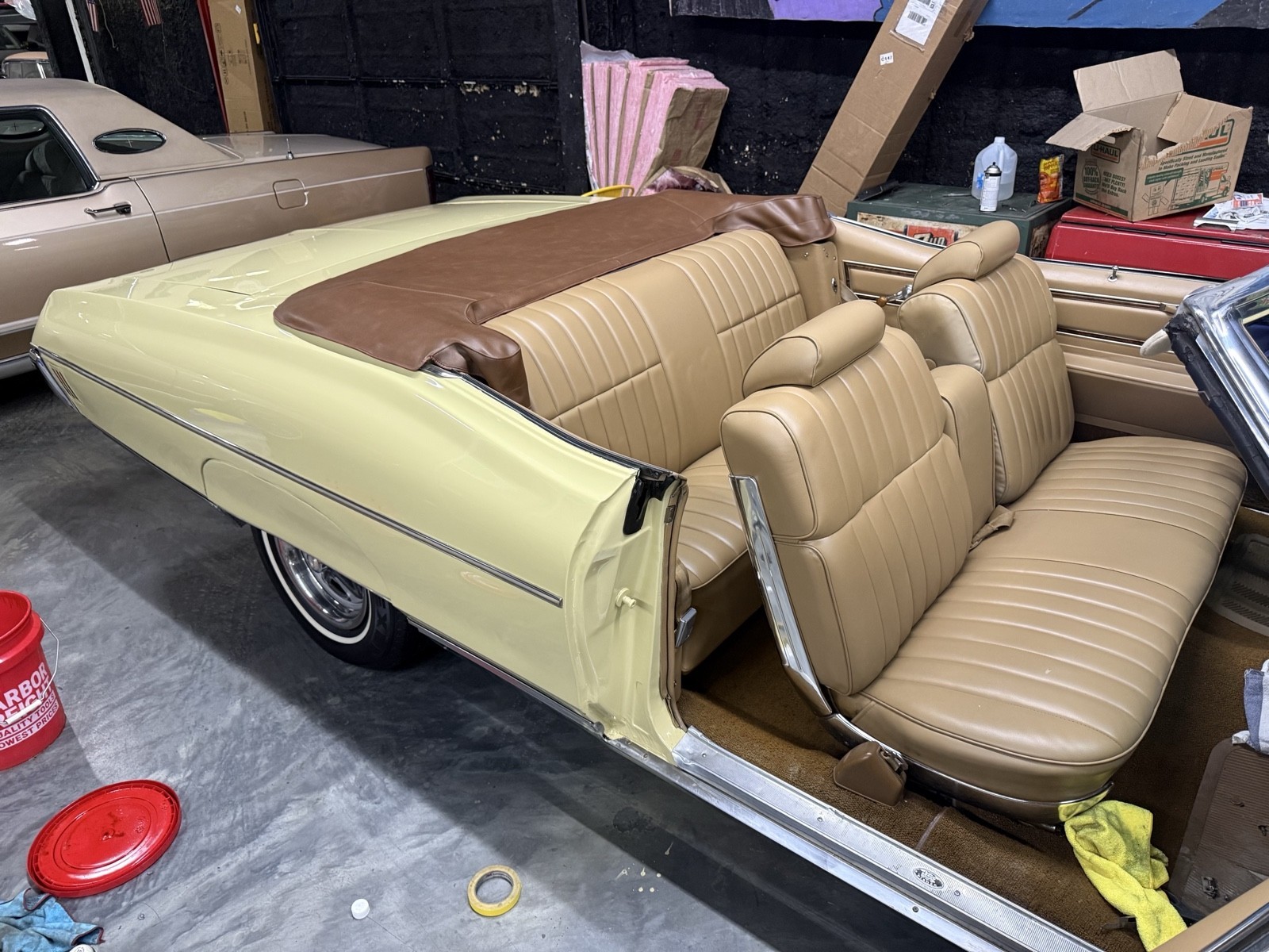 Pontiac-Bonneville-1970-Convertible-26