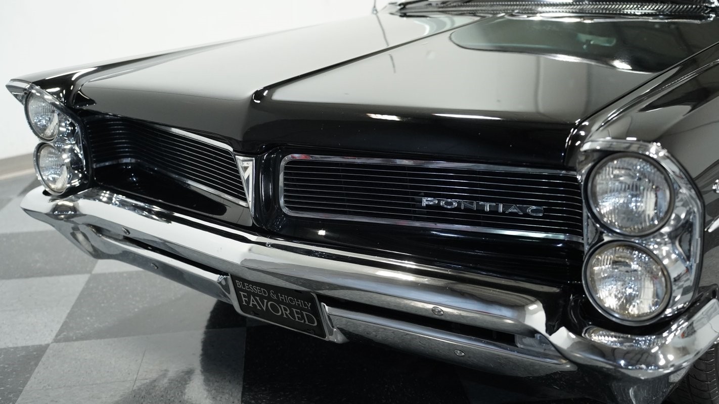 Pontiac-Catalina-1963-Coupe-17