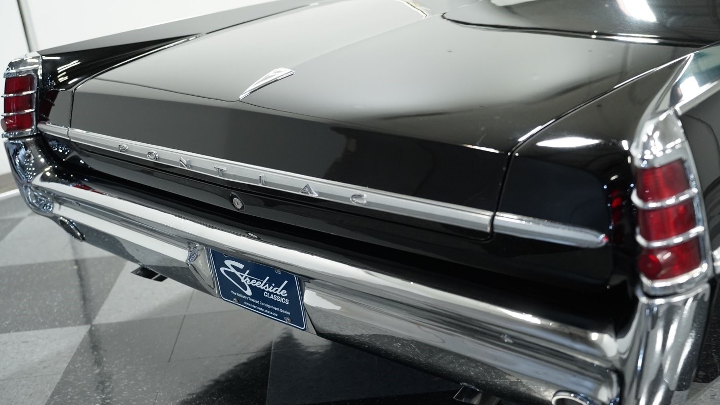 Pontiac-Catalina-1963-Coupe-21