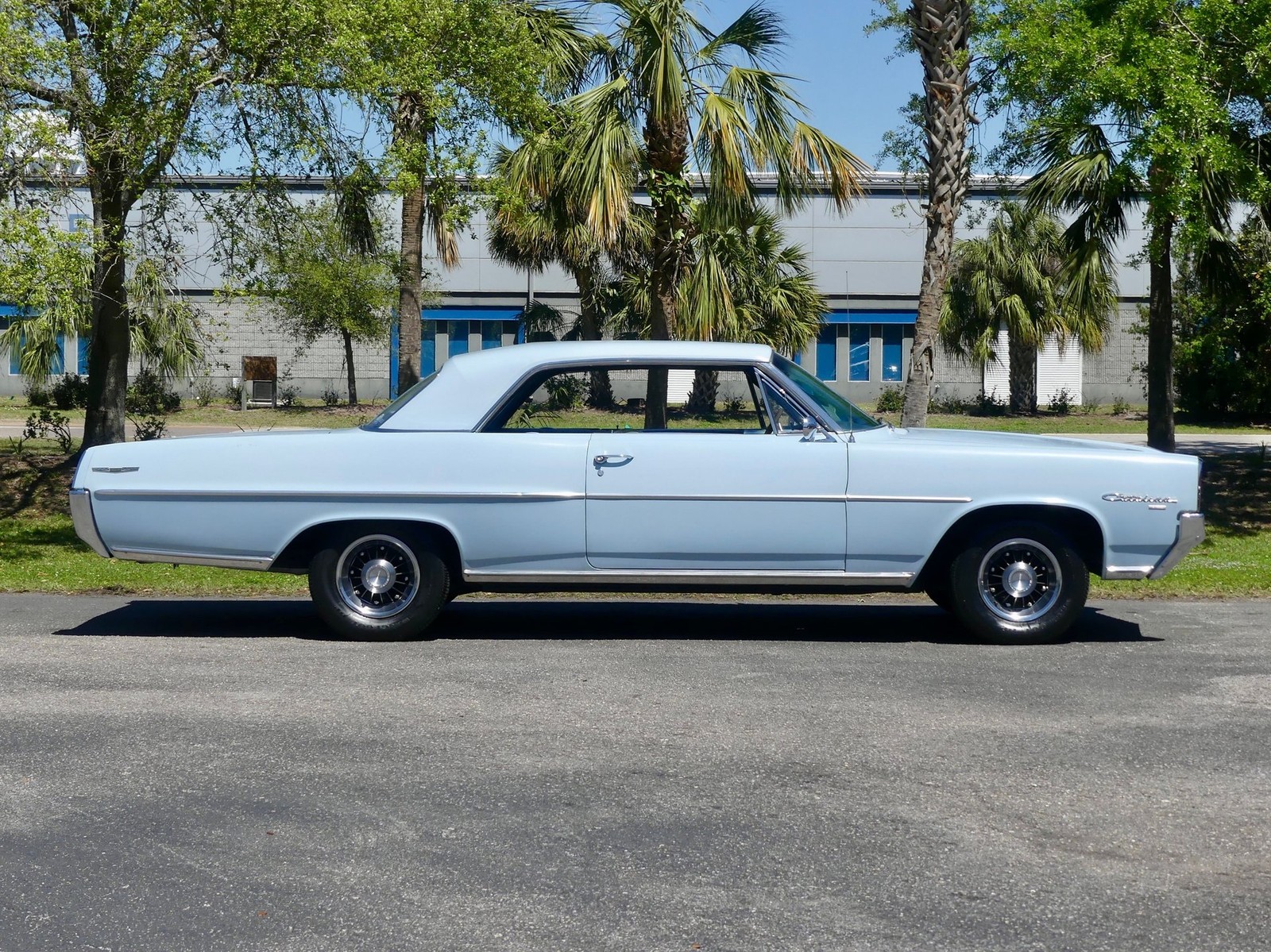 Pontiac-Catalina-1964-Coupe-2