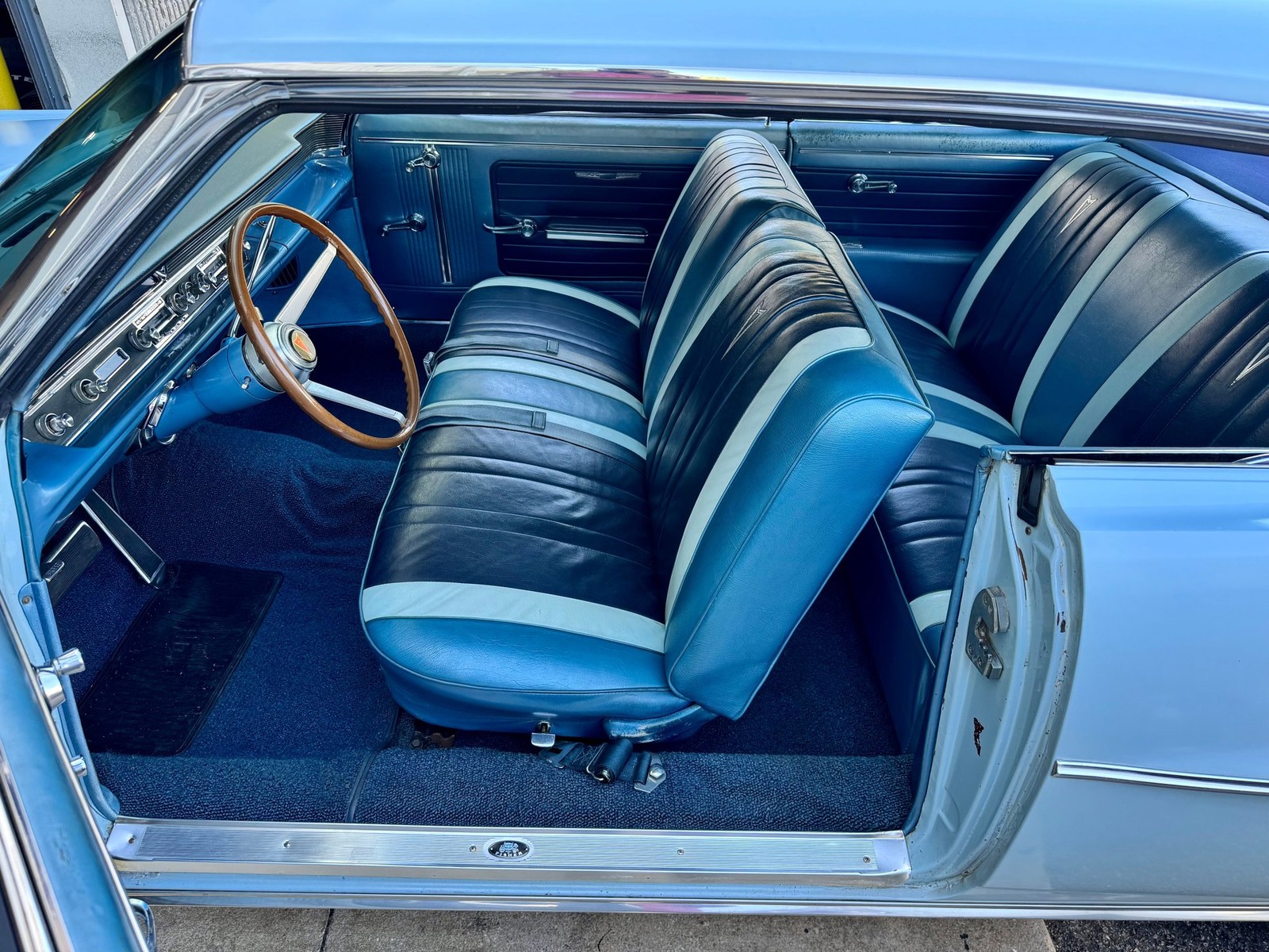 Pontiac-Catalina-1964-Coupe-3