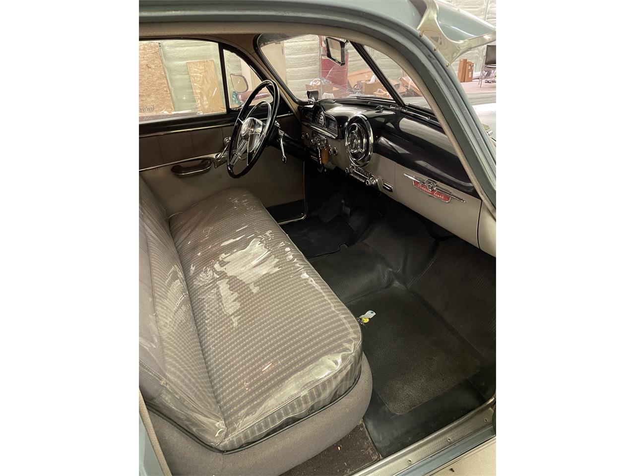 Pontiac-Chieftain-1951-Light-Blue-Gray-27